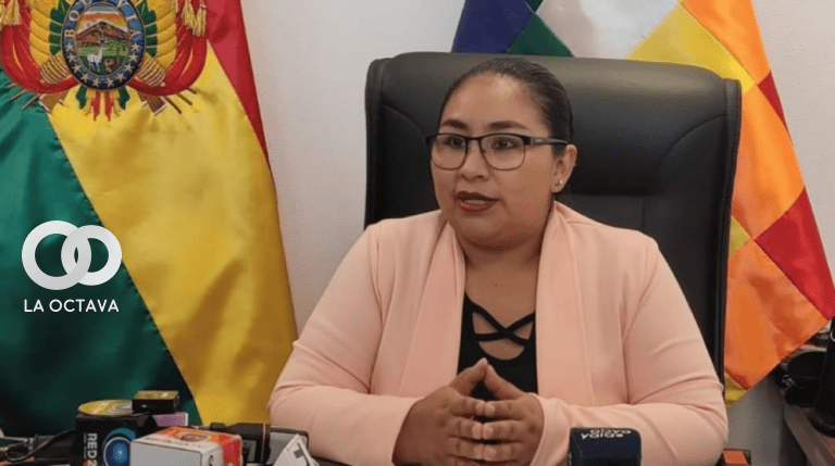 Lidia Tupa, Diputada del Movimiento Al Socialismo (MAS)