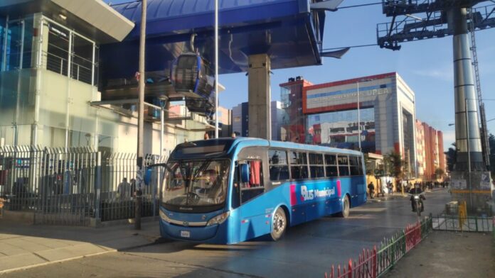 Foto: Bus Municipal El Alto