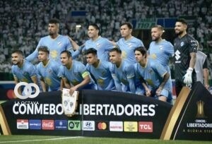 Foto: Club Bolivar, antes del inicio del partido ante Palmeiras