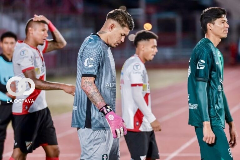 Foto: Alex Arancibia, arquero de Real Tomayapo