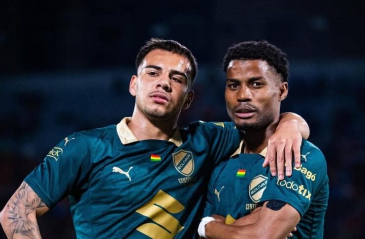 Foto: Robson Matheus y Dorny Romero ambos jugadores del club Bolívar