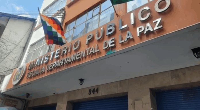 Captura de pantalla 2025-10-28 225011