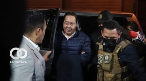 Luis Arce cuando fue trasladado al penal De San Pedro. Foto: APG