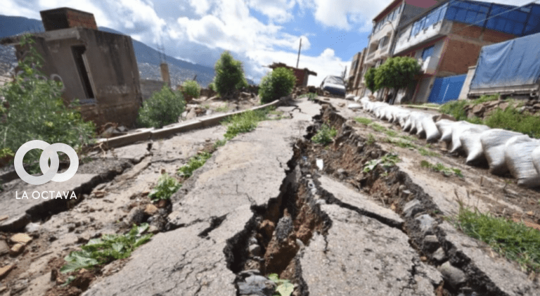 Así quedó el suelo tras el deslizamiento. Foto: APG